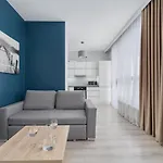 Odra Tower With Free Garage By Renters Breslavia