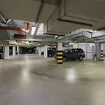 Odra Tower With Free Garage By Renters Breslavia