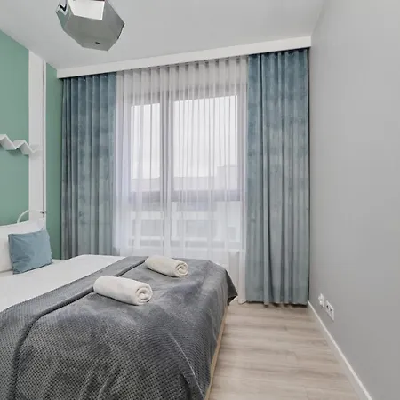 Odra Tower With Free Garage By Renters Apartamento *