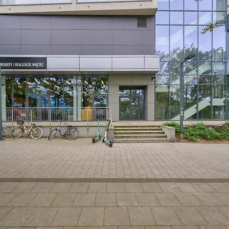 Odra Tower With Free Garage By Renters *