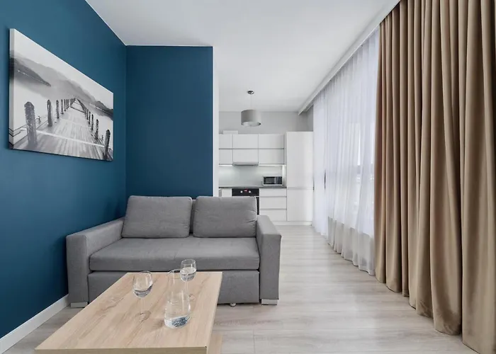 Odra Tower With Free Garage By Renters Breslavia