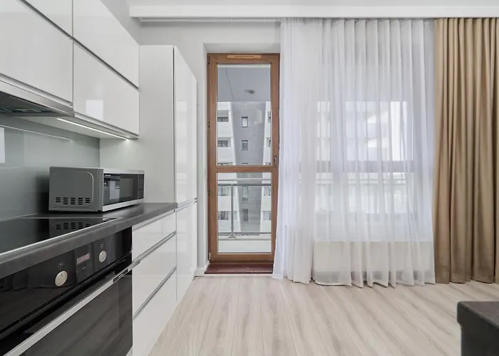 Odra Tower With Free Garage By Renters Breslavia