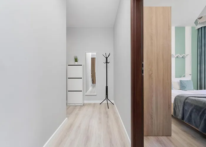 Odra Tower With Free Garage By Renters Appartamento