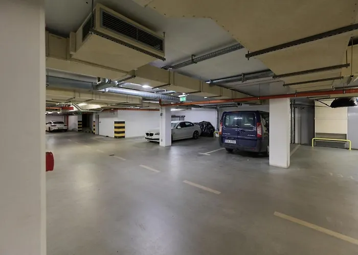 Appartamento Odra Tower With Free Garage By Renters Breslavia